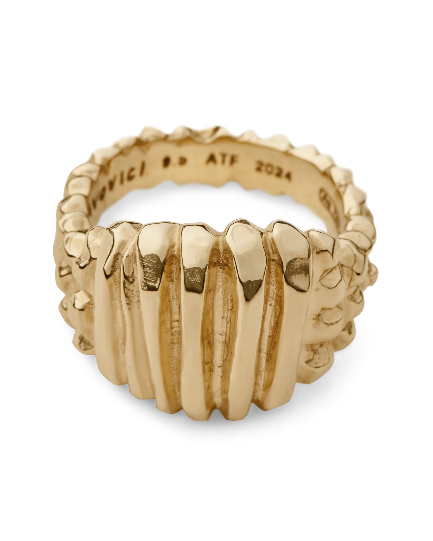 ARTIFACT RING